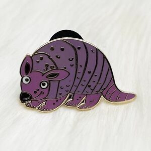 🔮 5/$25‎ Disney Toy Story Midway Mania Prizes Armadillo Pin